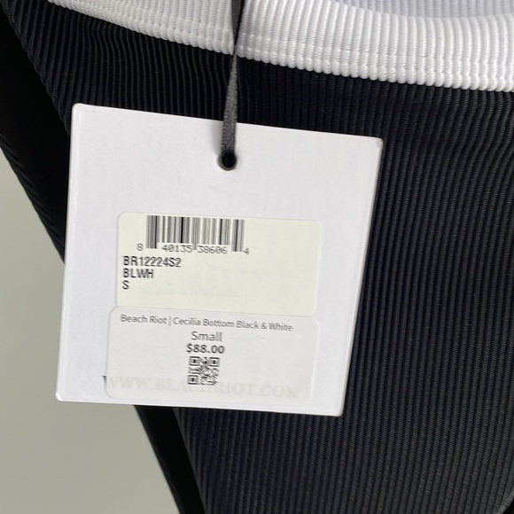 Beach Riot Cecilia Bottom Black and White - Picture 6 of 7